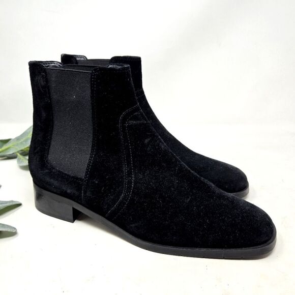 AQUATALIA Tamera Suede Slip On Classic Chelsea Boots 8.5 - Picture 1 of 14
